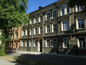 20130610-120340 p.m..jpg