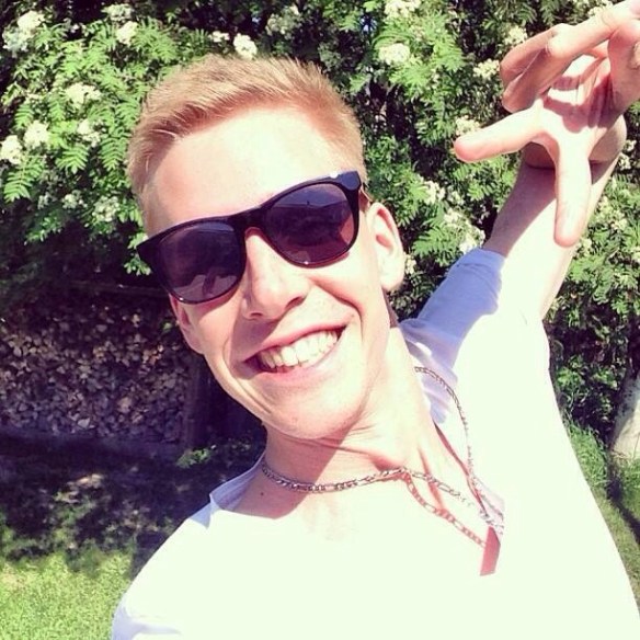 20140416-055327 p.m..jpg